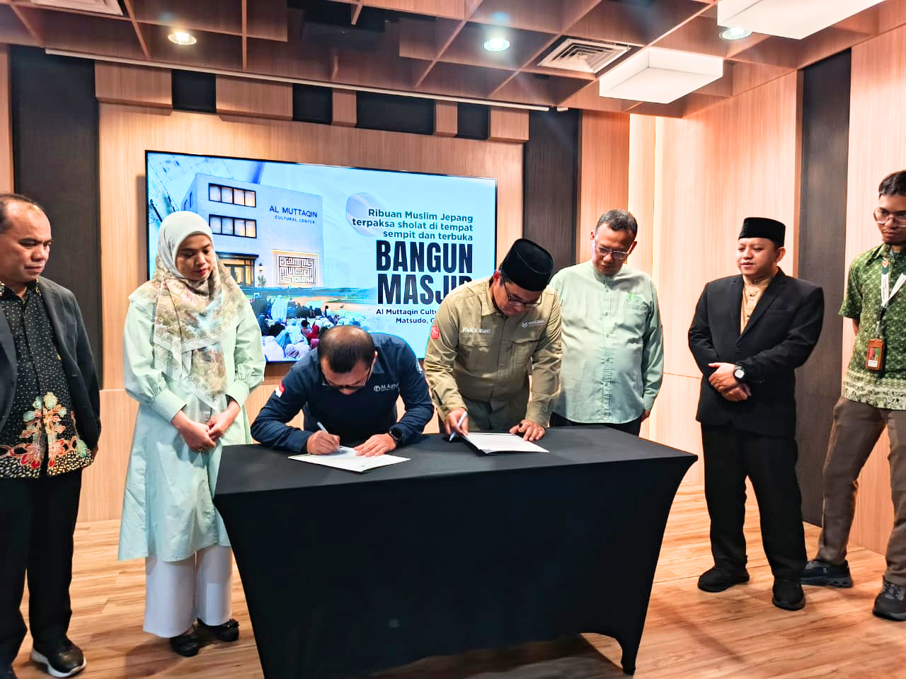 LAZNAS YAKESMA dan Dompet Dhuafa Perkuat Kolaborasi melalui Penandatanganan Kerja Sama Program untuk Dukung Pembangunan Masjid Al Muttaqin Jepang