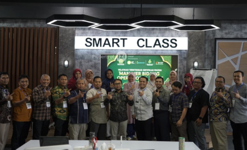7 Amil LAZNAS YAKESMA Lulus Sertifikasi Manajer Operasional Zakat untuk Perkuat Profesionalisme Pengelolaan Zakat