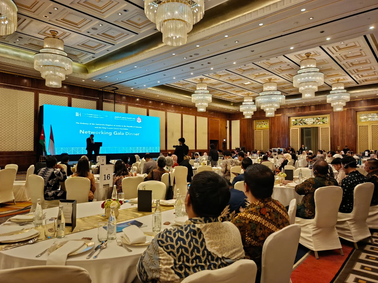 CEO LAZNAS YAKESMA Hadiri Charity Gala Dinner King Hussein Cancer Foundation, Perkuat Komitmen Kolaborasi Kemanusiaan