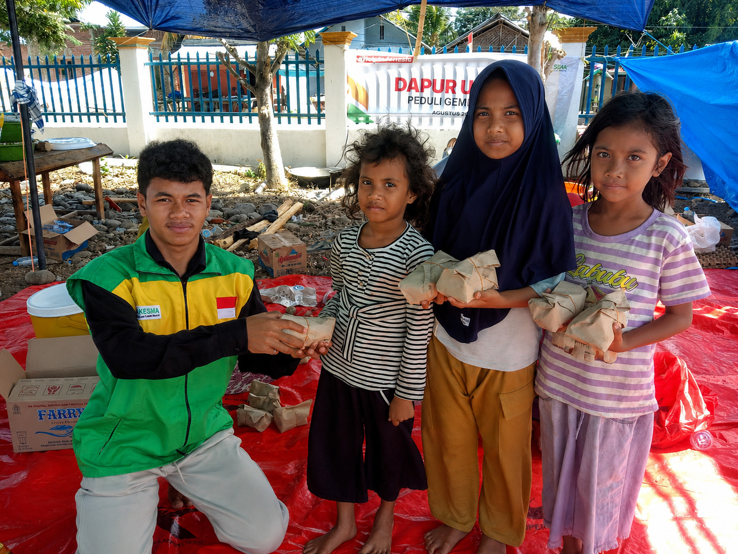 LAZNAS YAKESMA Hadirkan Layanan Dapur Umum, Lebih dari 1.000 Paket Makanan Tersalurkan untuk Masyarakat Nagekeo