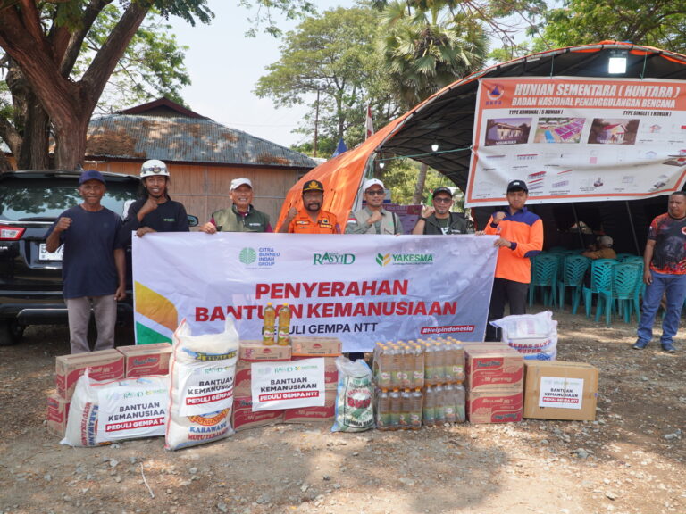 Penyerahan bantuan kemanusiaan CBI Group untuk masyarakat terdampak gempa Nagekeo melalui LAZNAS YAKESMA