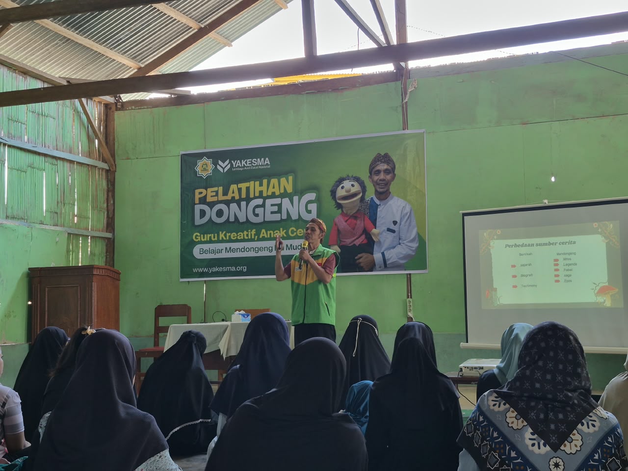 50 Guru di Nagekeo Belajar Mendongeng untuk Ciptakan Pembelajaran yang Menarik
