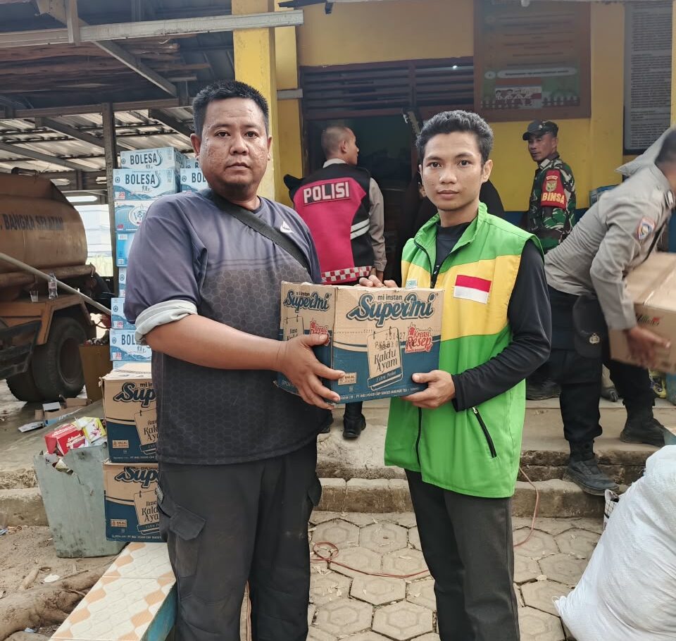 LAZNAS YAKESMA Bangka Belitung Bergerak Cepat Salurkan Bantuan bagi Ratusan Keluarga Terdampak Kebakaran